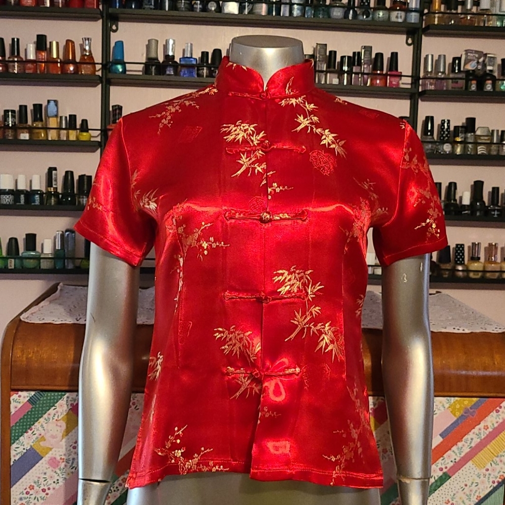 Whitby Asian traditional red gold Chinese blouse top silk shirt medium unique